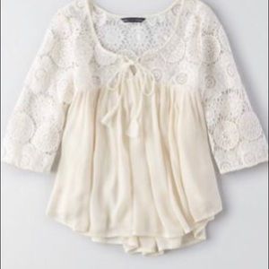 American Eagle ivory boho lacey blouse